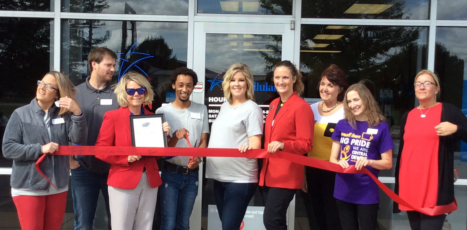 U.S. Cellular ribboncutting